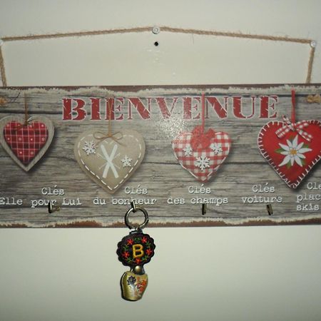 Veluwepark Reewold #Chalet Buizerd# Tussen Het Bosrijke Putten En Garderen Luaran gambar